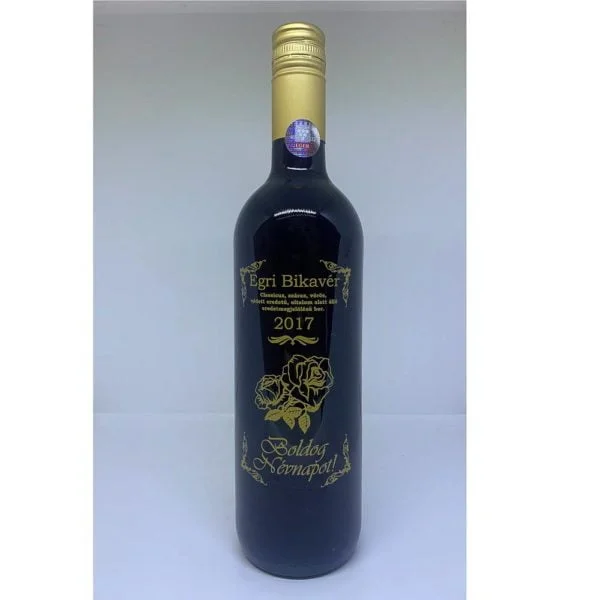 Boldog Névnapot! Egri Bikavér száraz vörösbor 0,75 Royalsekt