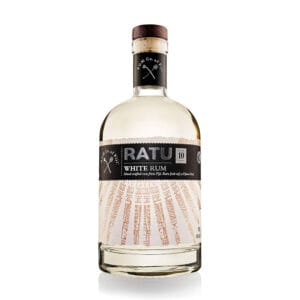 Ratu White 10 éves rum 0,7 40%